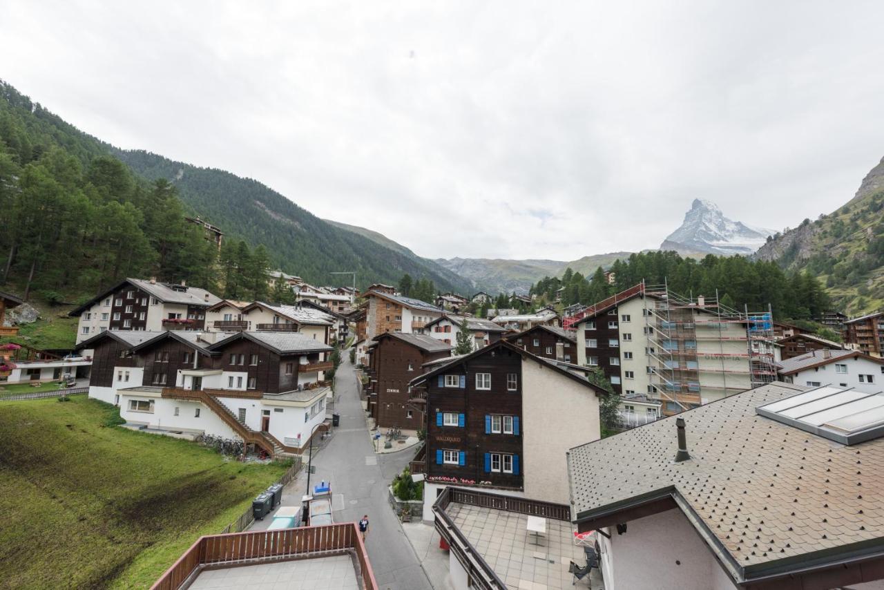 Hotel Rhodania Zermatt Exterior foto